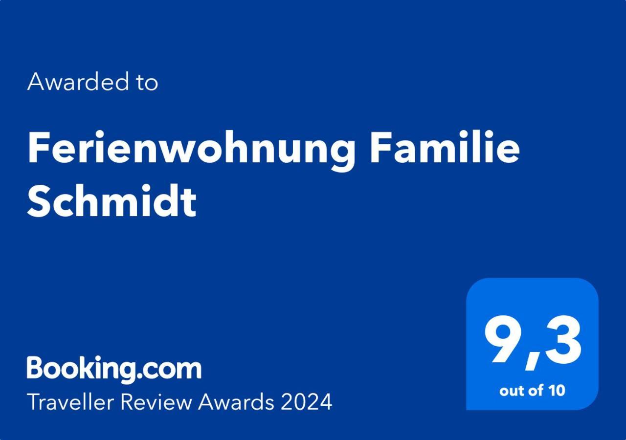 Familie Schmidt *